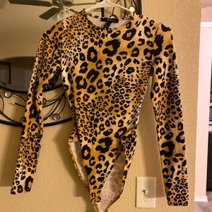 backless leopard long sleeve  bodysuit